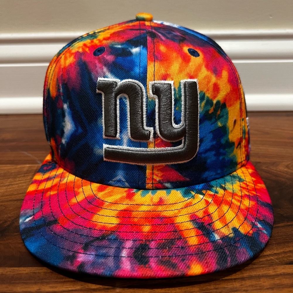New York Giants Crucial Catch Tie-dye Adjustable Hat